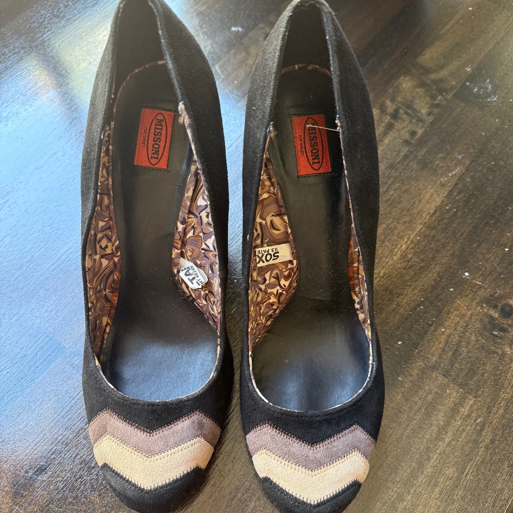 Missoni /Target black suede pumps size 9